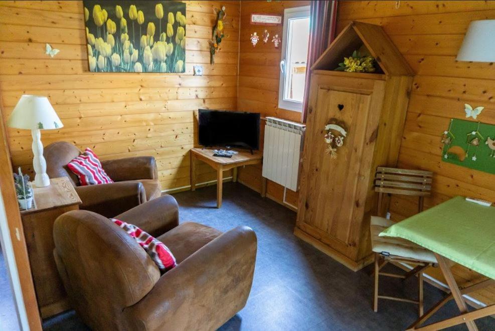 Domaine Des Epinettes Hotel Saint-Romain-de-Jalionas Eksteriør billede